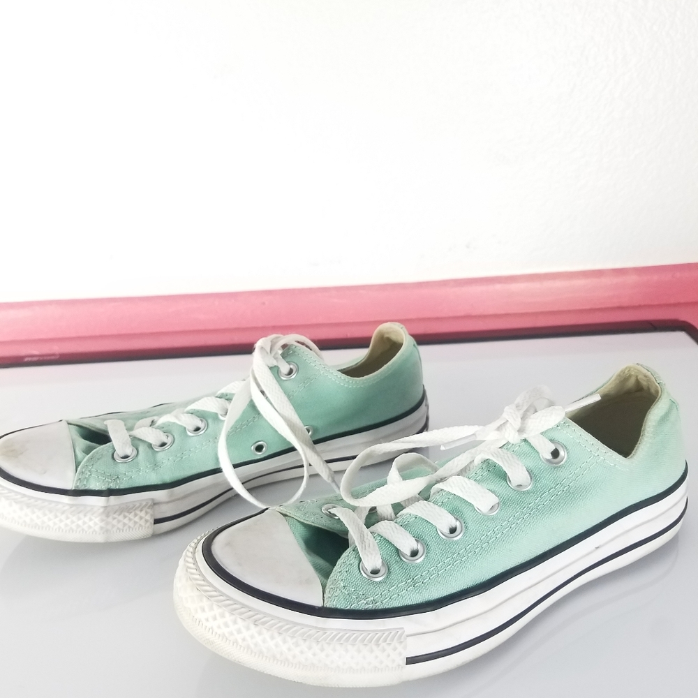 Baby blue low-top Converse